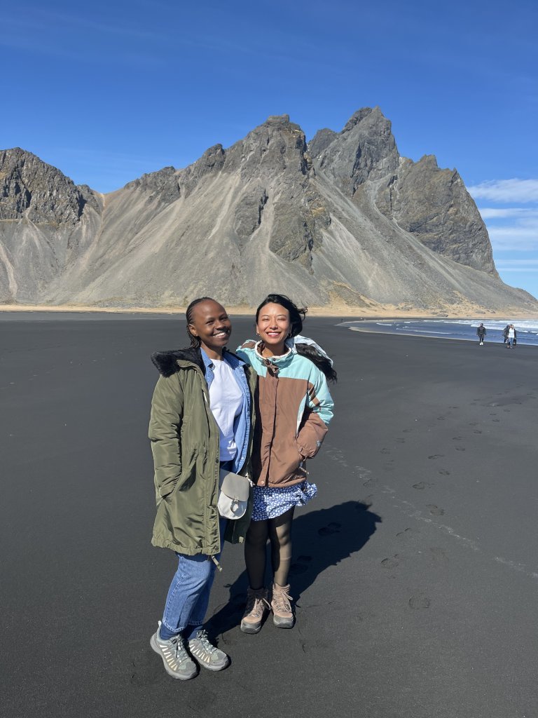 Dorcus and Rajina at Vestrahorn
