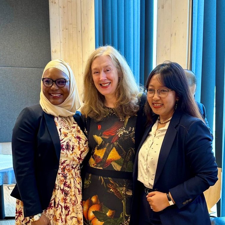 Julie Ingham, Deputy Director of GRÓ Fisheries Training Programme (center), celebrates with Jamila Kalambo from Tanzania (left) and Kristina Setiani from Indonesia (right).