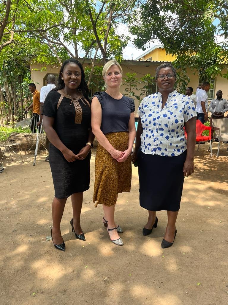 Lirani, Irma and Yananda