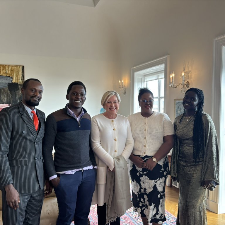 GEST fellows from Uganda with the President, from left: Julius Menya, Samuel Katwesigye, Rebecca Freedom Kandije, Laureen Odwe Amony