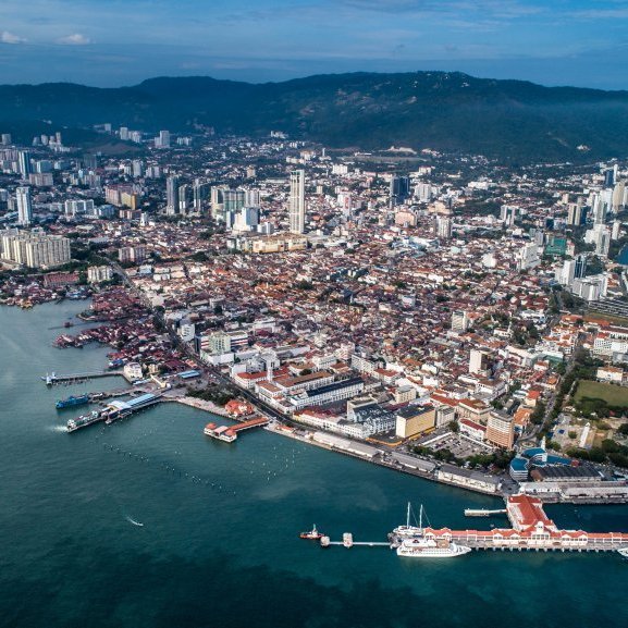 Penang is a vibrant State with its capital, George Town, having the rare distinction of being a UNESCO World Heritage Site. It is a true melting pot of cultures with its blend of Eastern and Western influences.