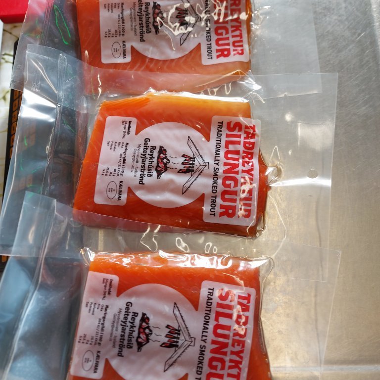 Smoked trout from Geiteyjarströnd