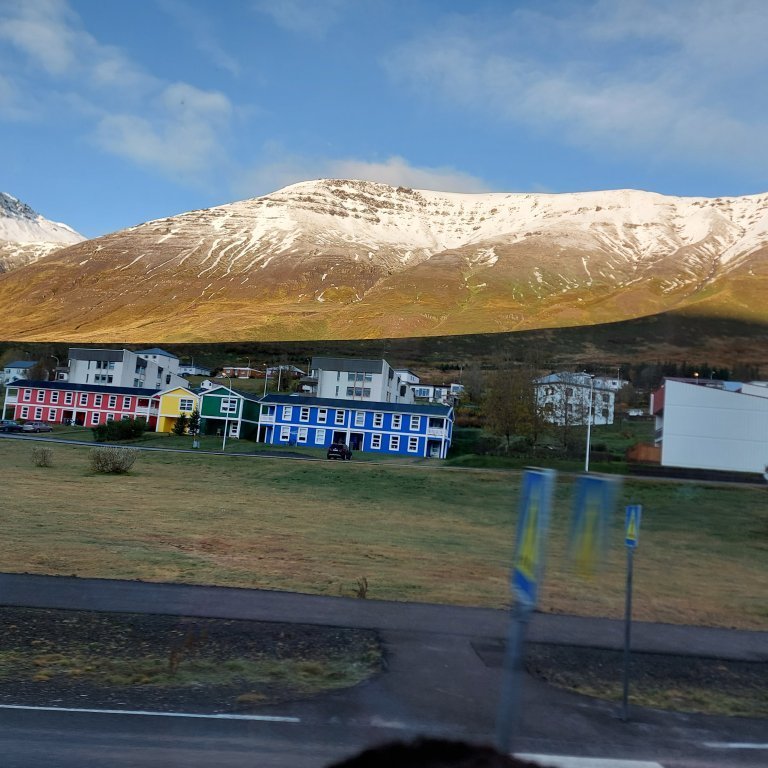 Arriving in Siglufjörður