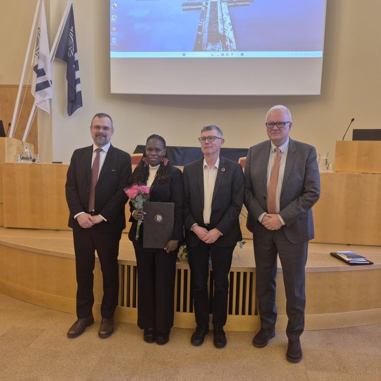 (From the right) Professor Daði Már Kristófersson (supervisor), Dr. Veronica Mponwenda, Dr. Tumi Tómasson (former director GRÓ FTP and on doctoral committee), and Professor Jón Geir Pétursson (supervisor).