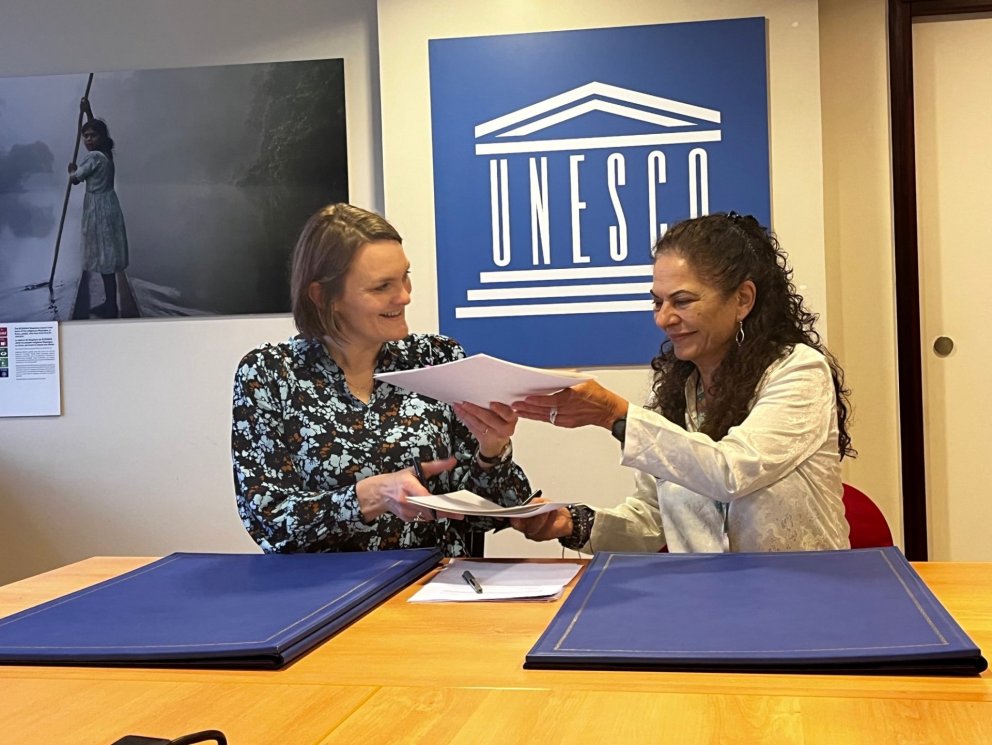 Ms. Lidia Brito, Assistant Director-General of UNESCO and Ms. Nína Björk Jónsdóttir, Director-Genera…
