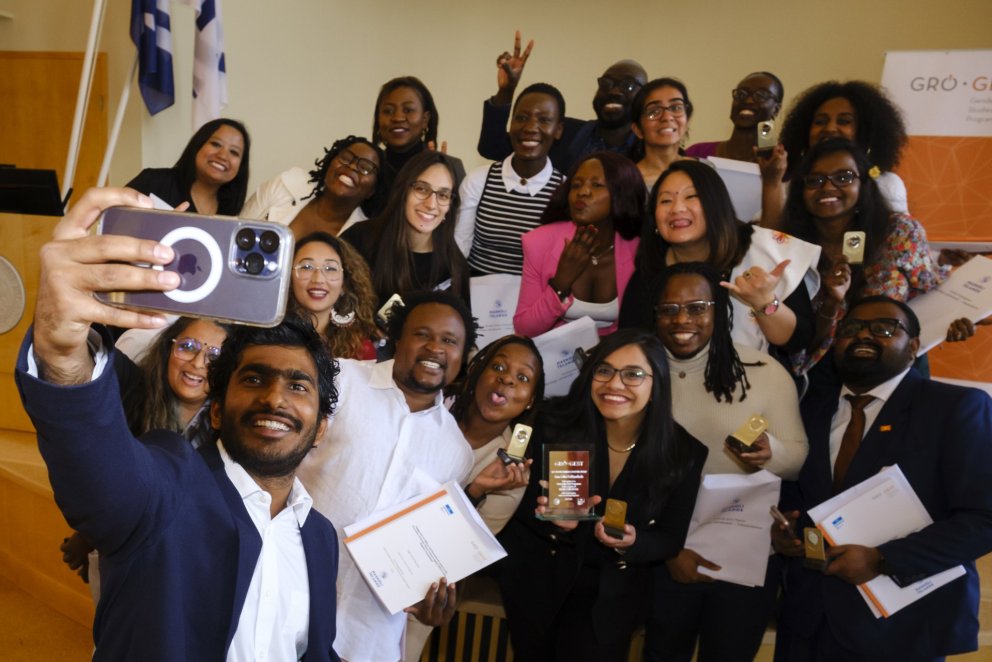 GRÓ GEST 2023 cohort in festive mood 
after the graduation ceremony.