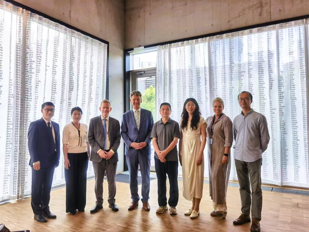 FTP fellows at the alumni meeting in Beijing. From right to left: Xing Kun (felow from 2014), Inga D…