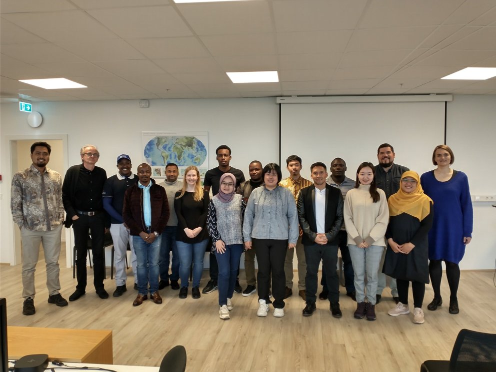 The group of 2023 with staff