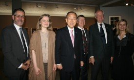 Ban Ki-moon with the UNU Programmes' directors