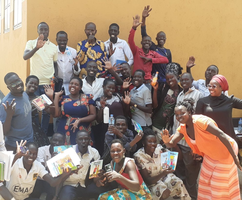 The trainers and participants in Imvepi.
Photo: Pangea