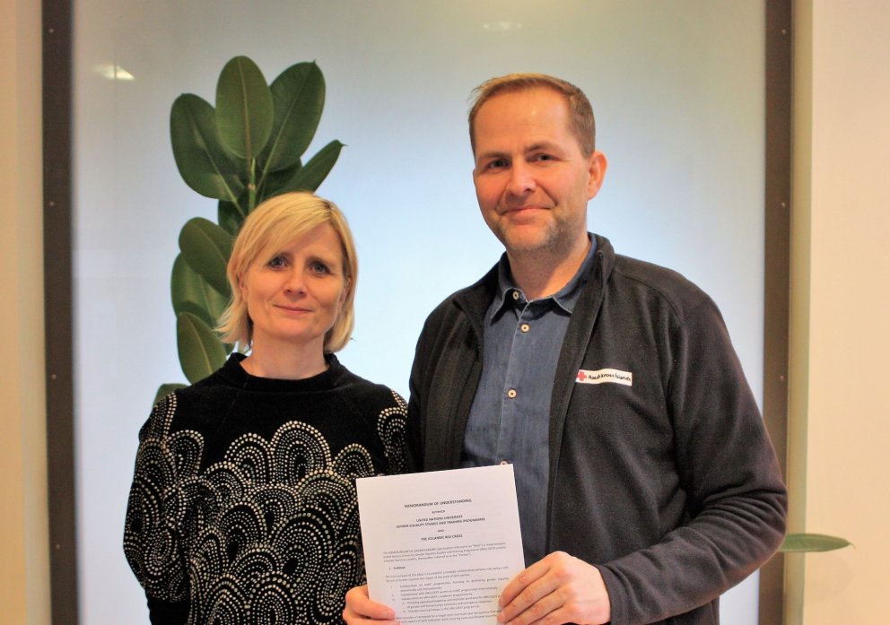 UNU-GEST and the Icelandic Red Cross sign a Memorandum of Understanding