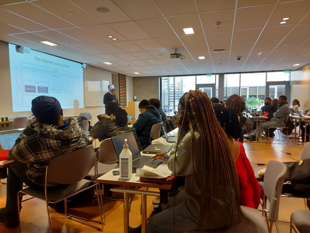 An introduction to the individual transferable quota (ITQ) system