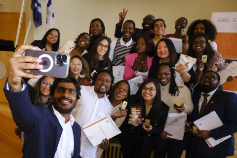 GRÓ GEST 2023 cohort in festive mood
after the graduation ceremony.