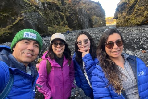 Aura (far right) with GRÓ GTP fellows on a fieldtrip in Iceland